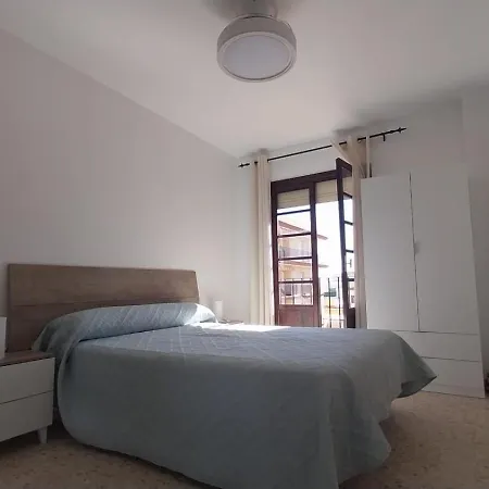 Centro Y Playa Appartamento *